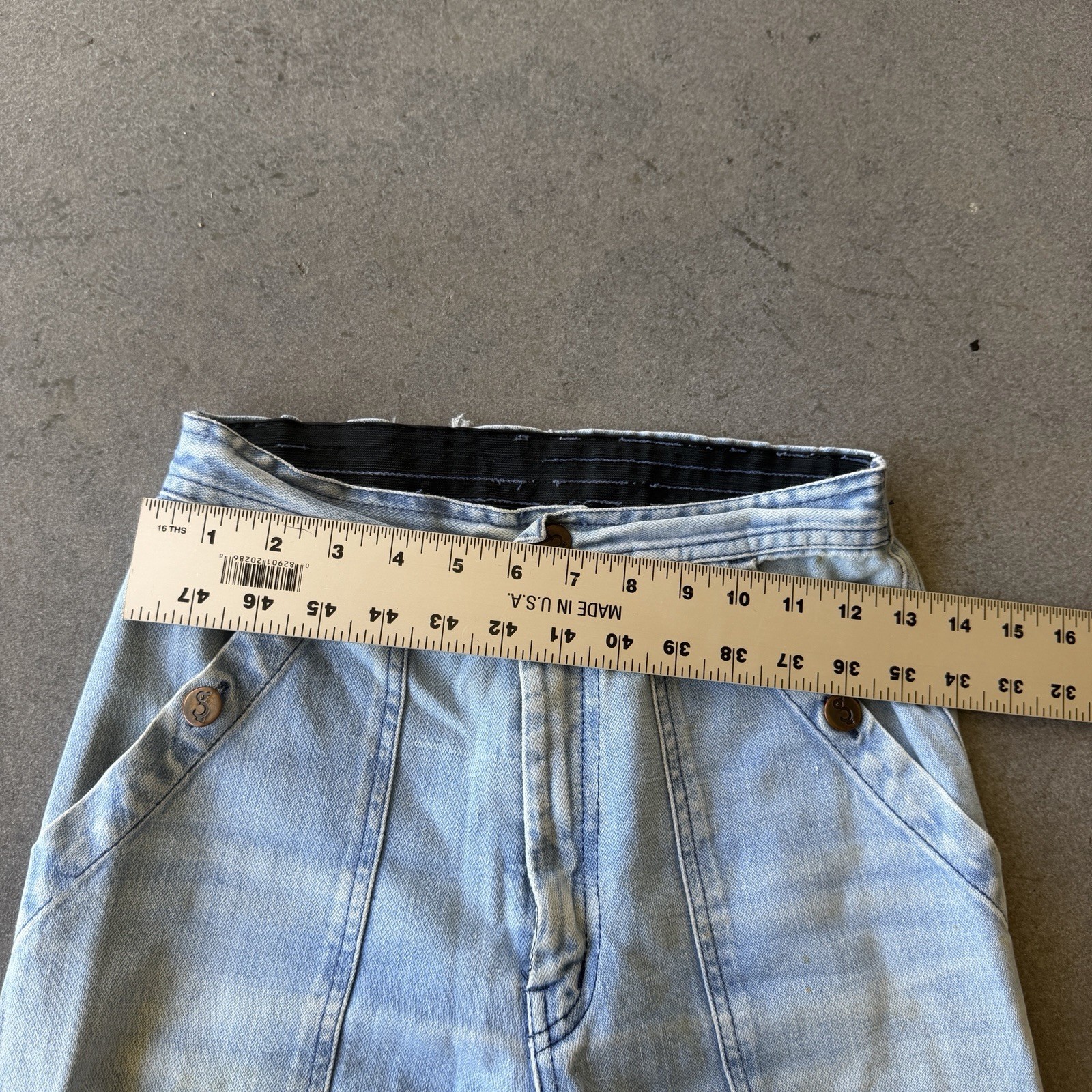 Vintage 60s 70s Women’s Flare Bell Bottom Light Wash Denim Jeans 24×31 Disco