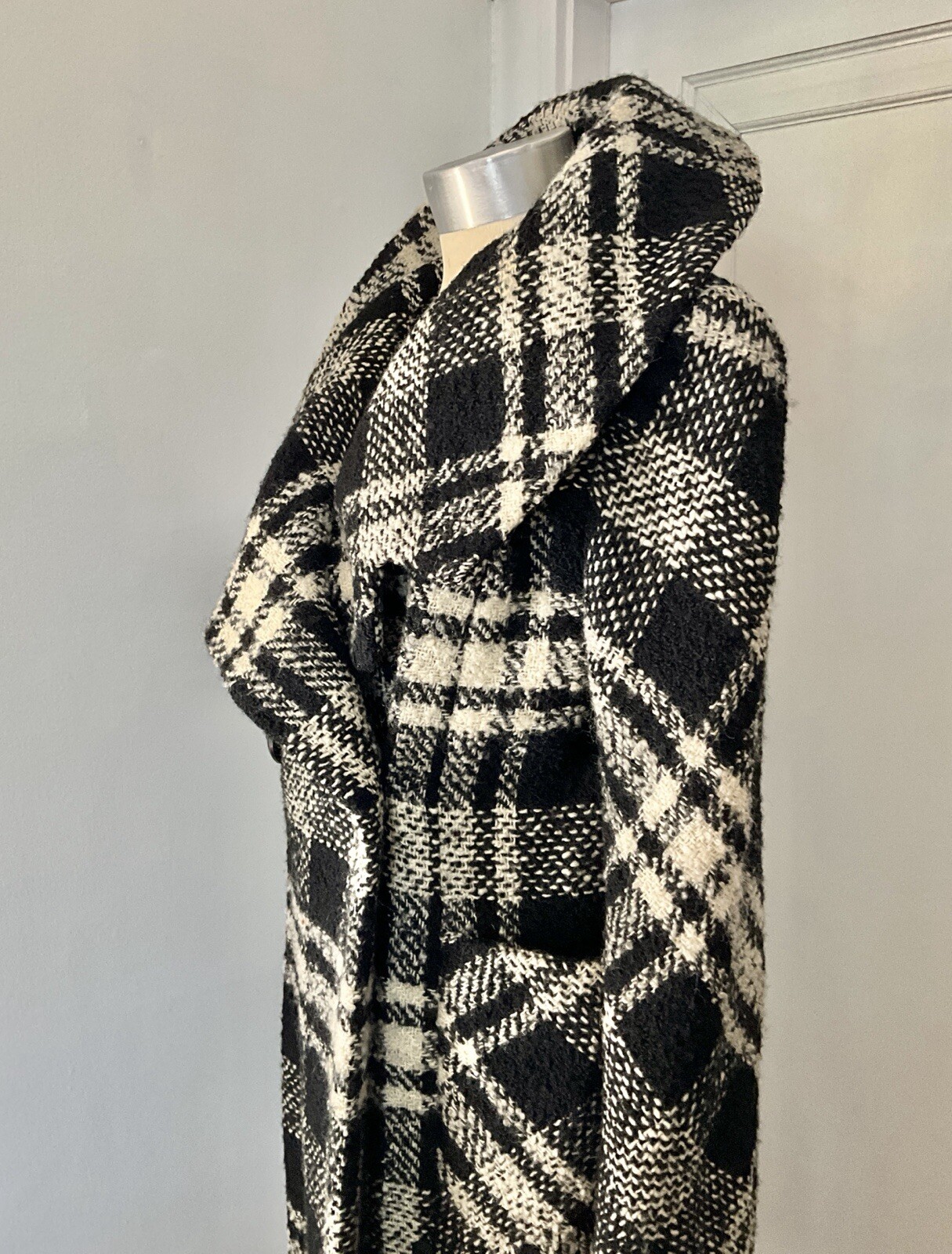 Vintage 1960’s Pauline Trigere Monochromatic Plaid Wool Tweed Coat