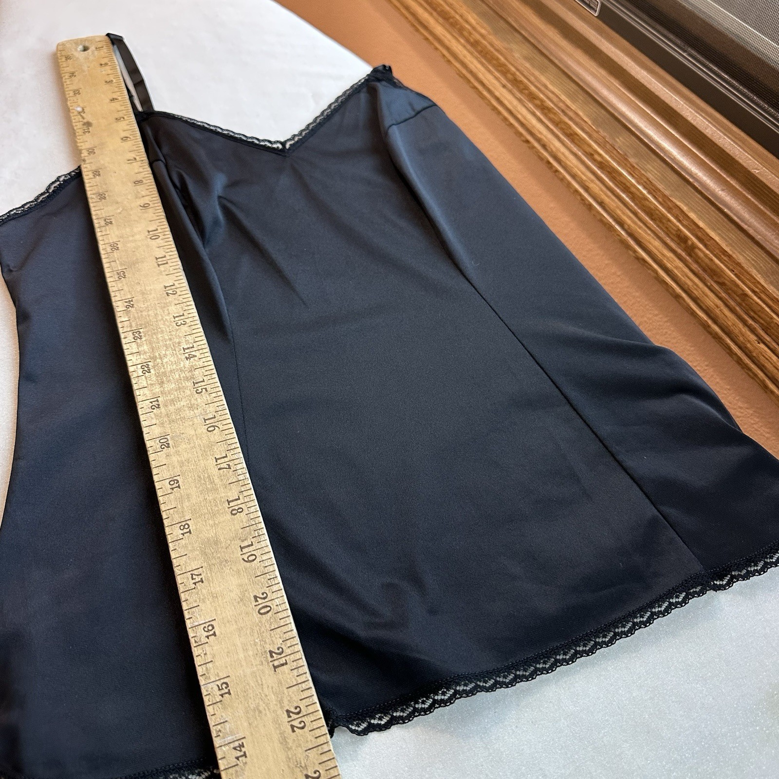 Vintage 90s Y2K Vanity Fair Black Nylon Lace Trim Camisole Made in USA Sz Medium