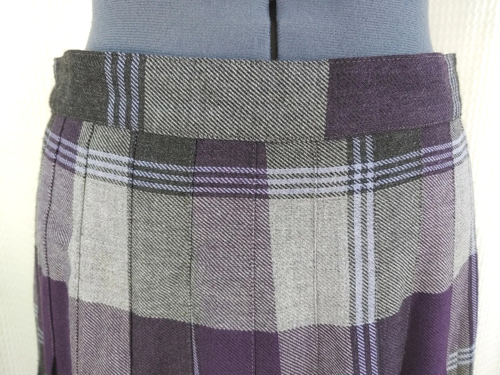 Vintage Tan Jay Grey/Purple/Black Plaid Pleated Skirt 12 Petite