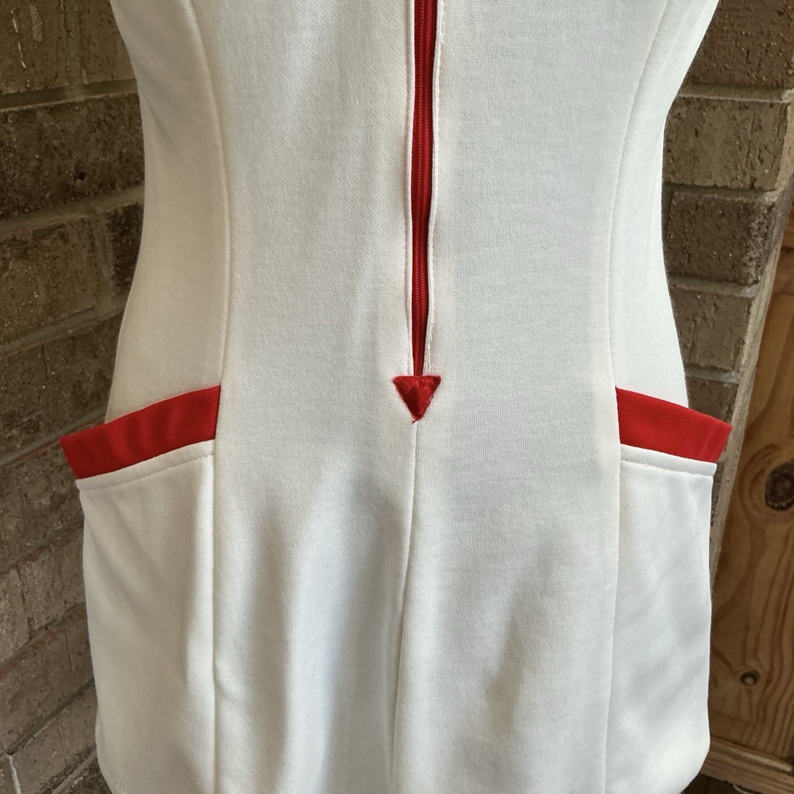 VINTAGE Riha Santa Barbara Tennis Dress Red White Zip Size 9/10 Colorblock #1602