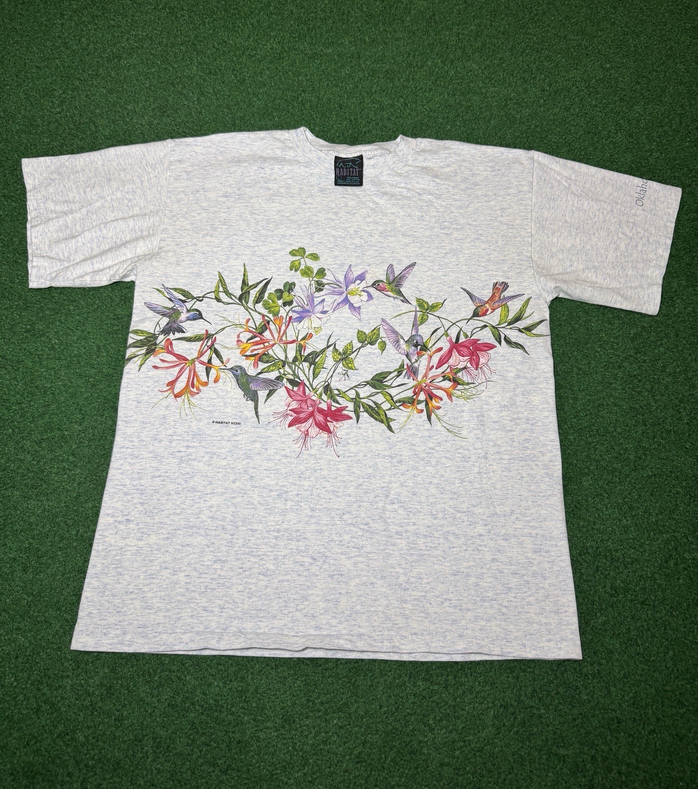 Humingbird Flower Nature Print Habitat Vintage 90s Wrap around Large T Shirt