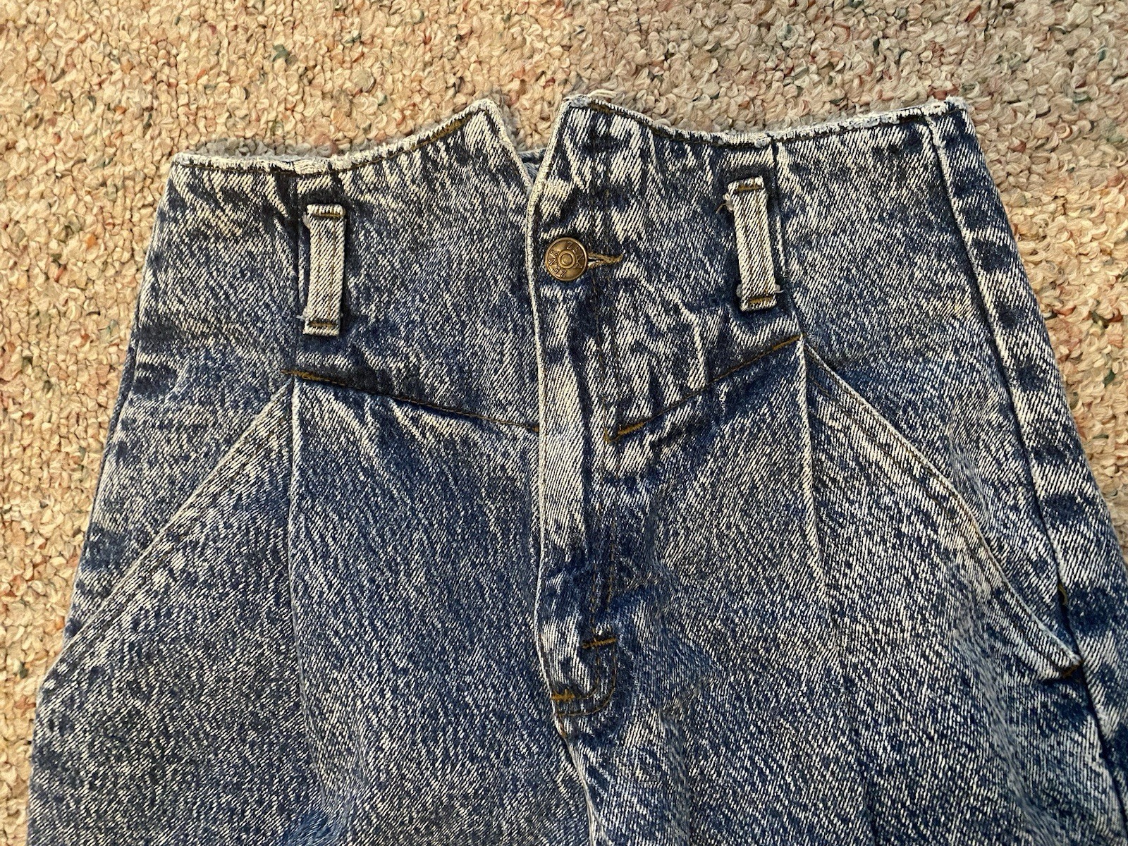 VINTAGE Women’s Zena Jeans High Rise Pleated Med Wash Size 7 Mom Jeans 80s
