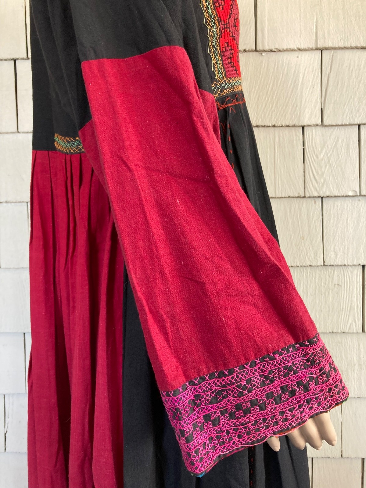 Vintage Boho Cottagecore Black-multi Embroidered Maxi Dress Size Medium