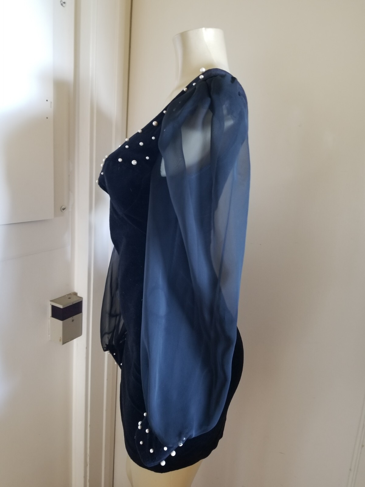 Vintage 80s Karen Okada climax david Howard pearls velour dress
