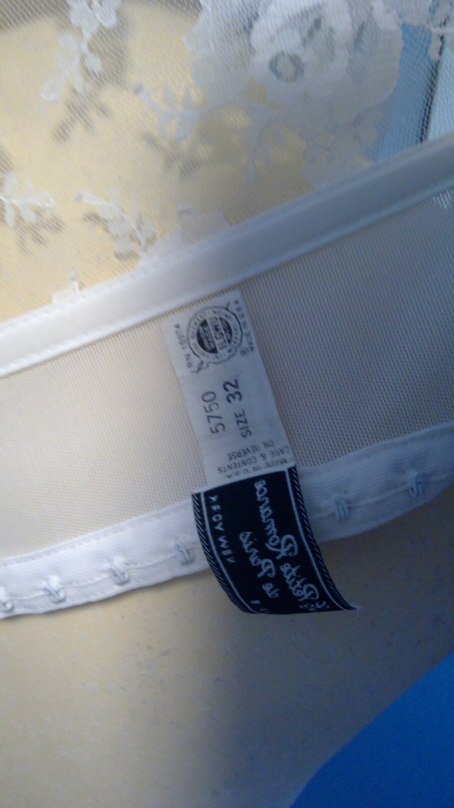 Vintage White Strapless Bustier „La Petite Romance de Paris” 32
