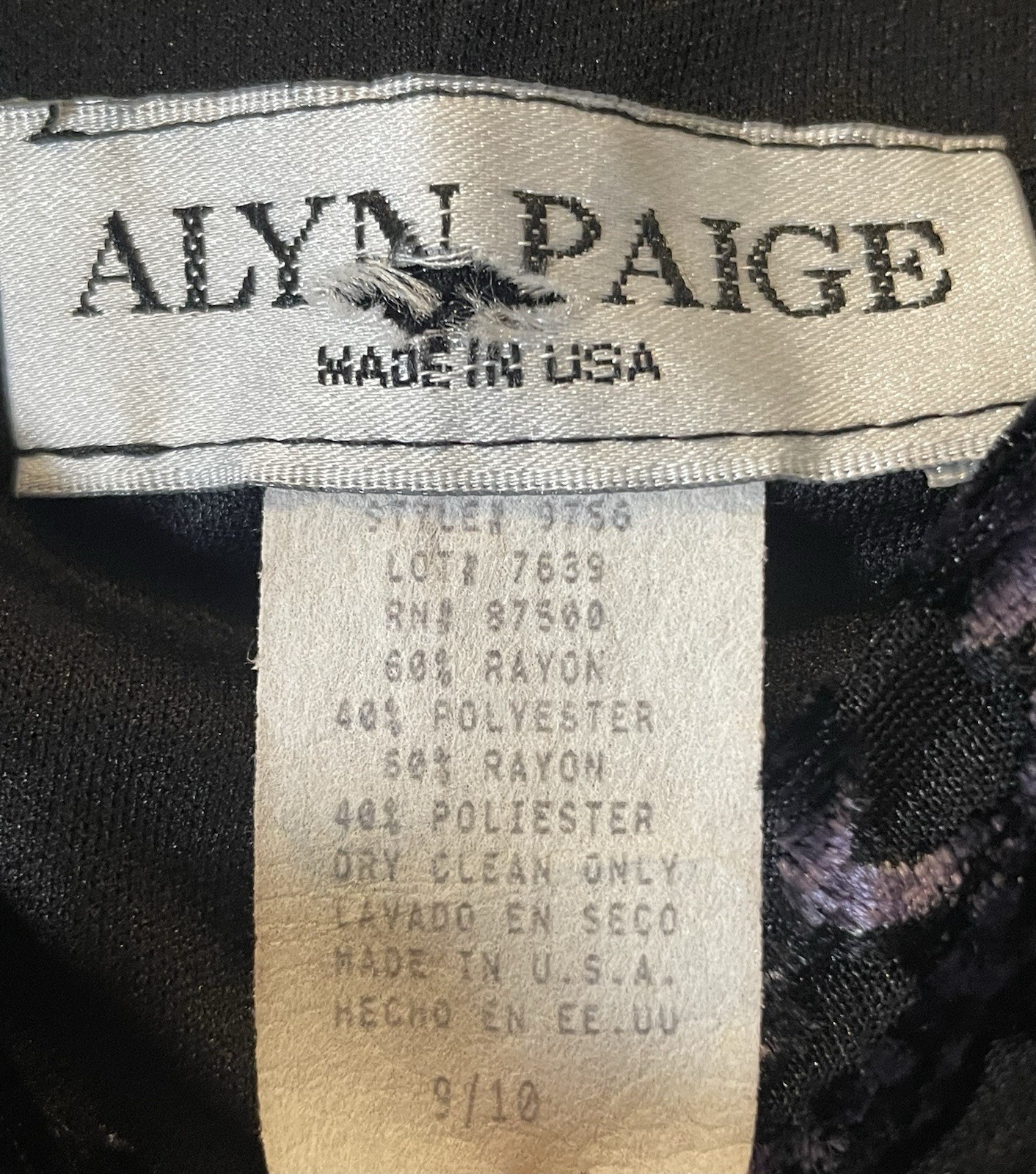 Vtg 70s Alyn Paige Floral Velvet Dress 9/10 Purple Black USA Made Classic READ
