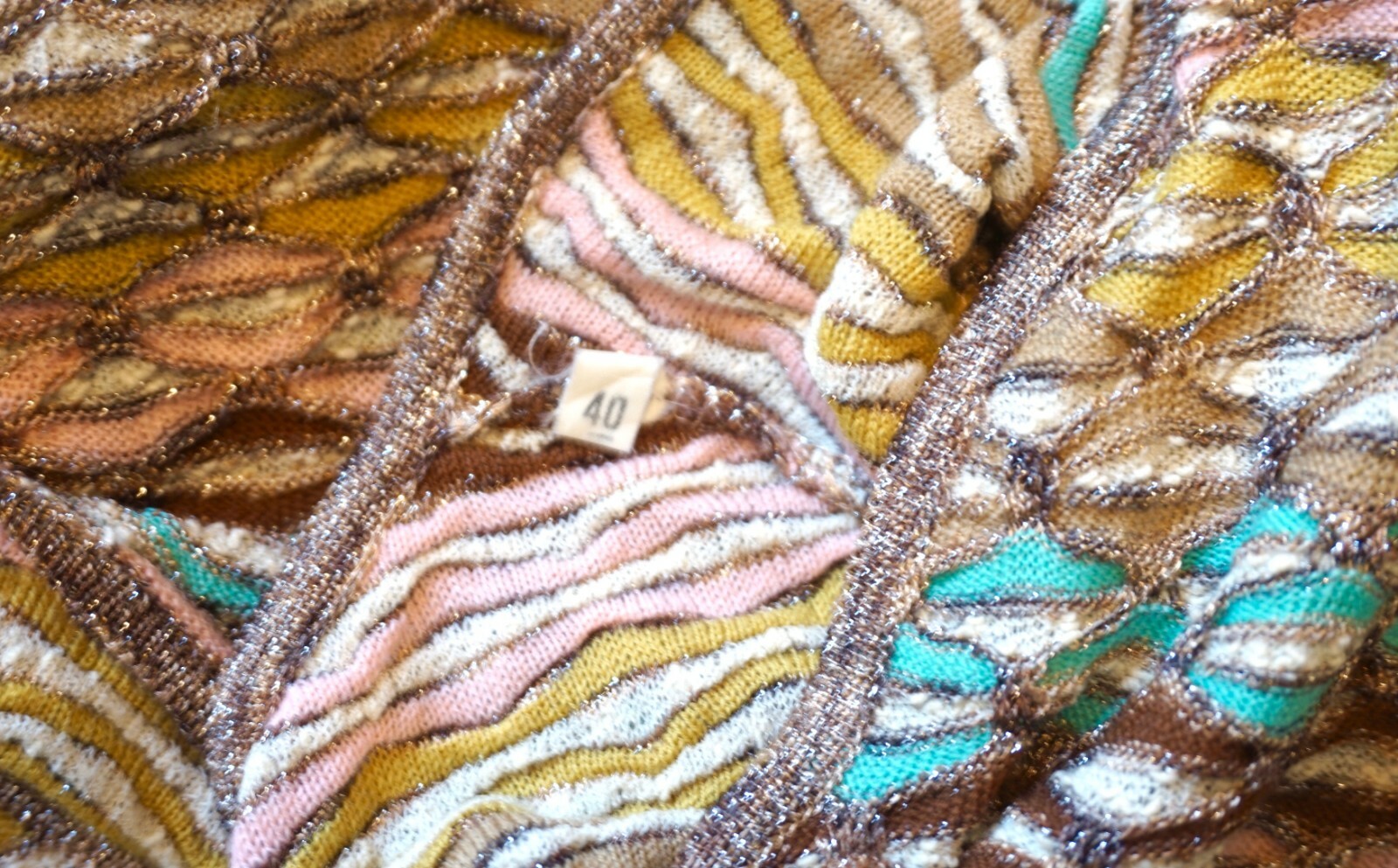 Vtg 70s MISSONI Multicolor Metallic Stretch LS Top w/Zigzag Hem – Sz S/40