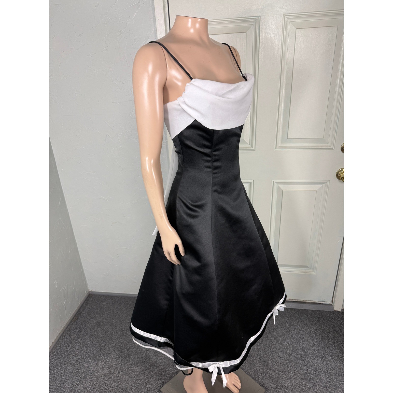 Vintage Y2K Jody California Dress 3/4 Prom Satin Formal Evening Train Bow T20