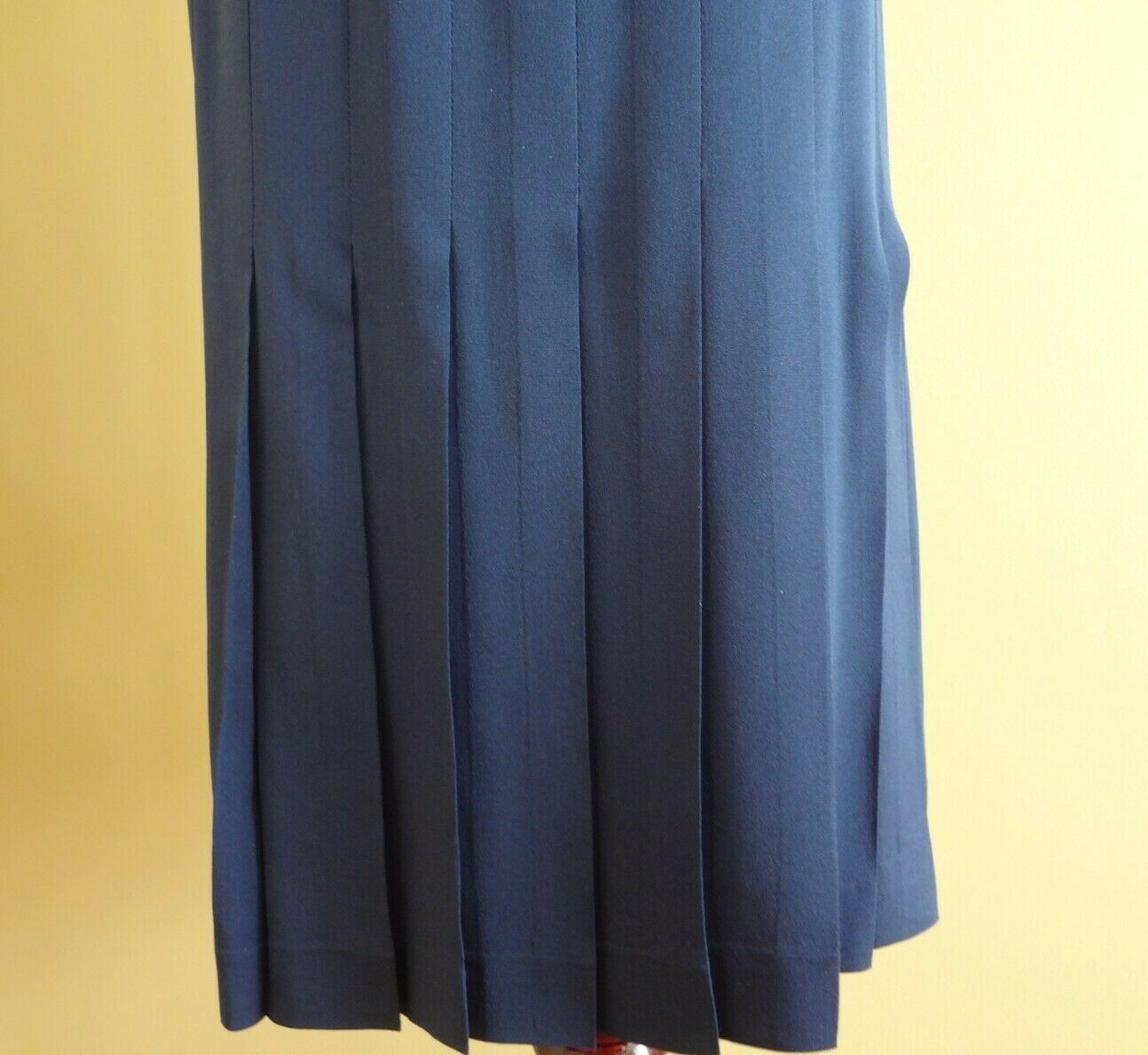 Vintage Kevan Hall Couture Navy Silk 2 Piece: Blouse size 6 & Skirt size 8, Set