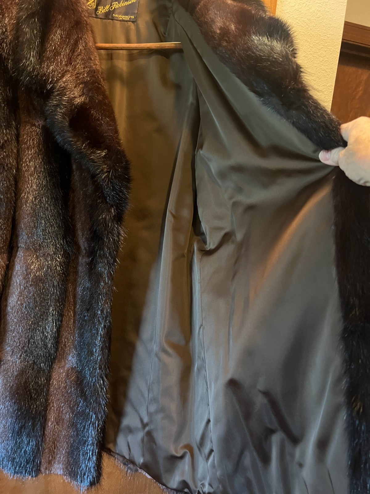 Vintage Bill Robinson Mink Coat, Sz 10. Excellent condition, not worn 25+ years