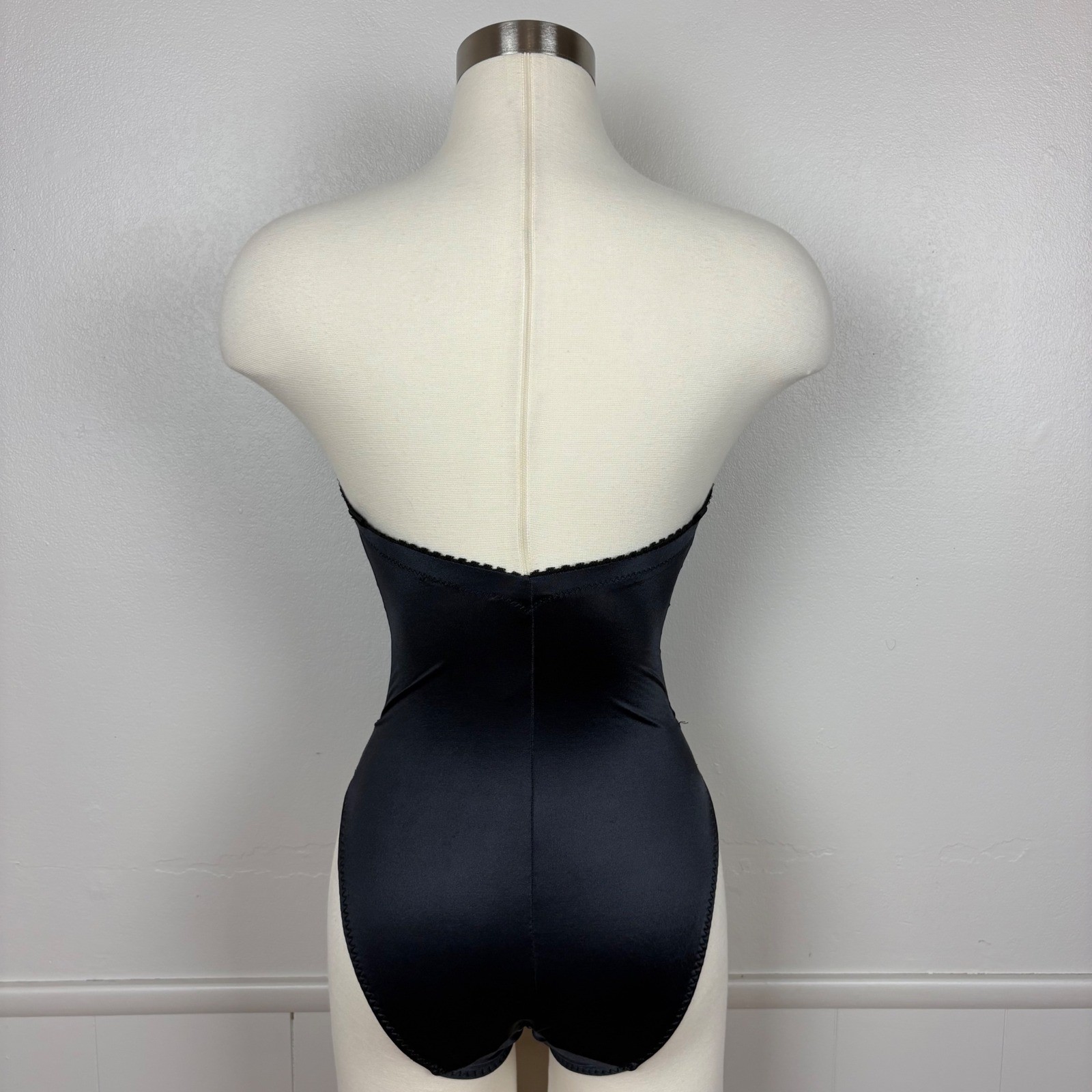 Partners Intimates Vtg Body Shaper Girdle Size 34B Black Lace Trim Strapless