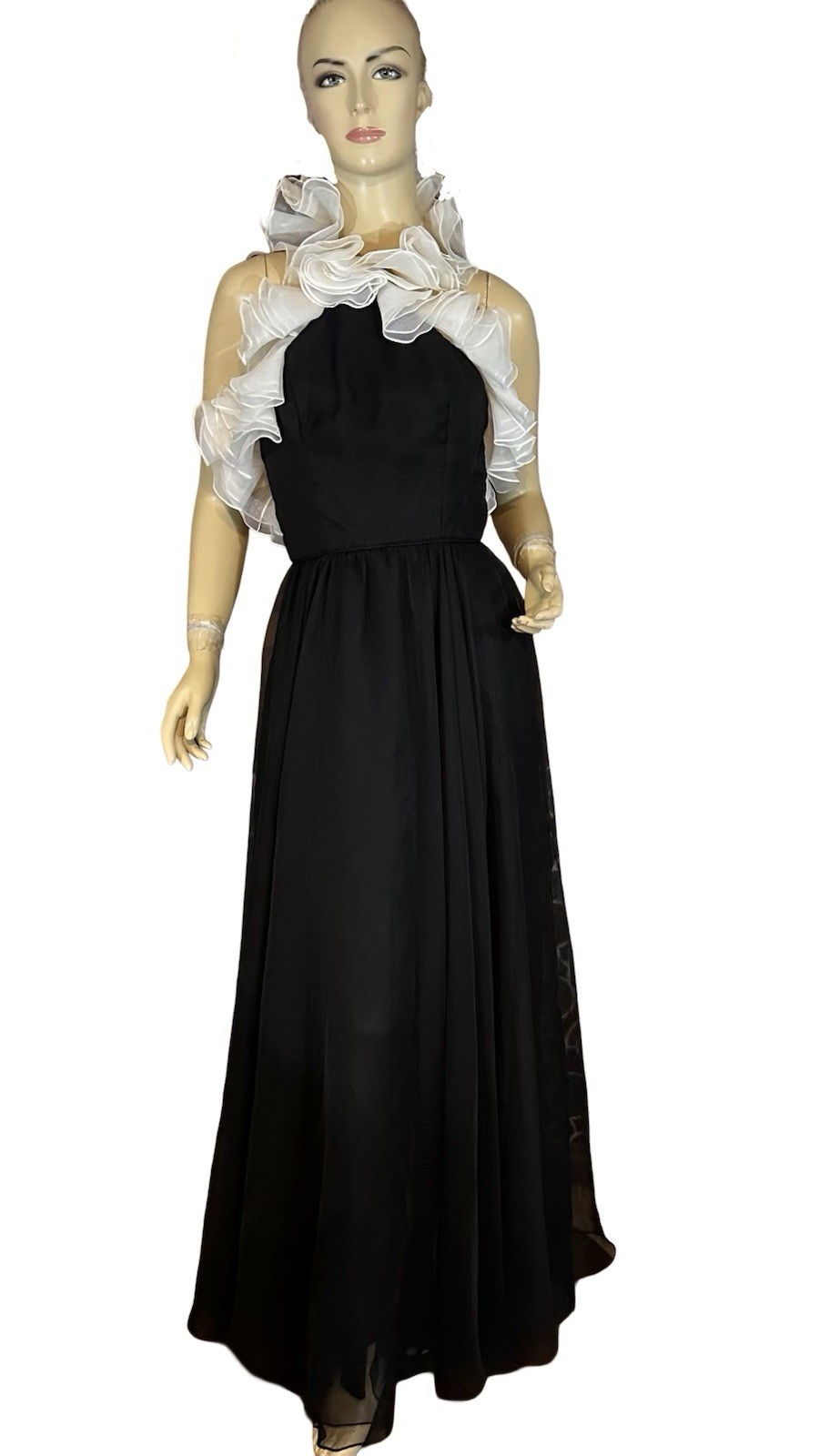 WOMEN’S VINTAGE 1980’S LILLIE RUBIN BLACK & CREAM HALTER FORMAL DRESS SZ S