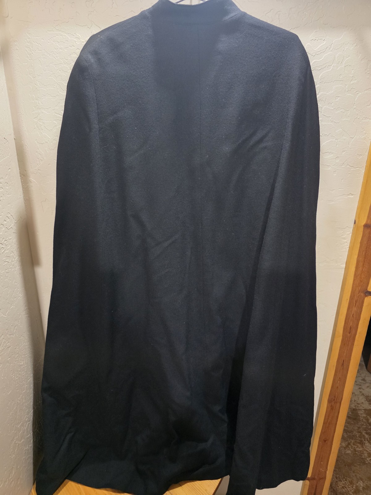 Vintage Cest Simone Black Wool Cape Poncho Goth Opera Women’s Large