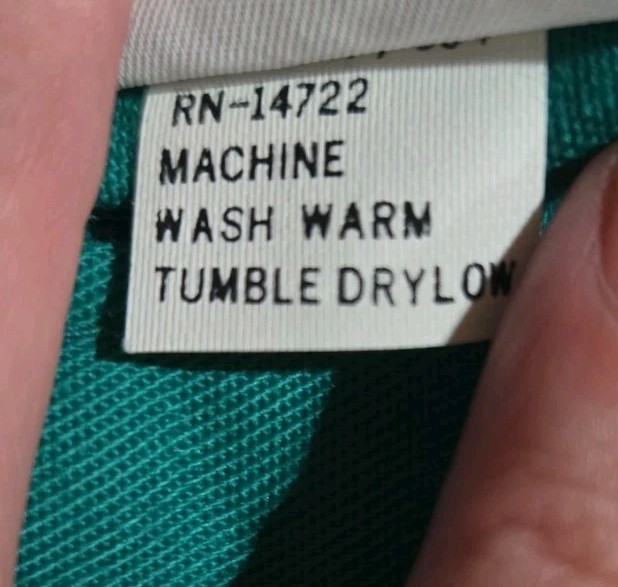 Vintage Cheryl Tiegs Shorts High Waist Pleated Side Snaps Size 16 NOS