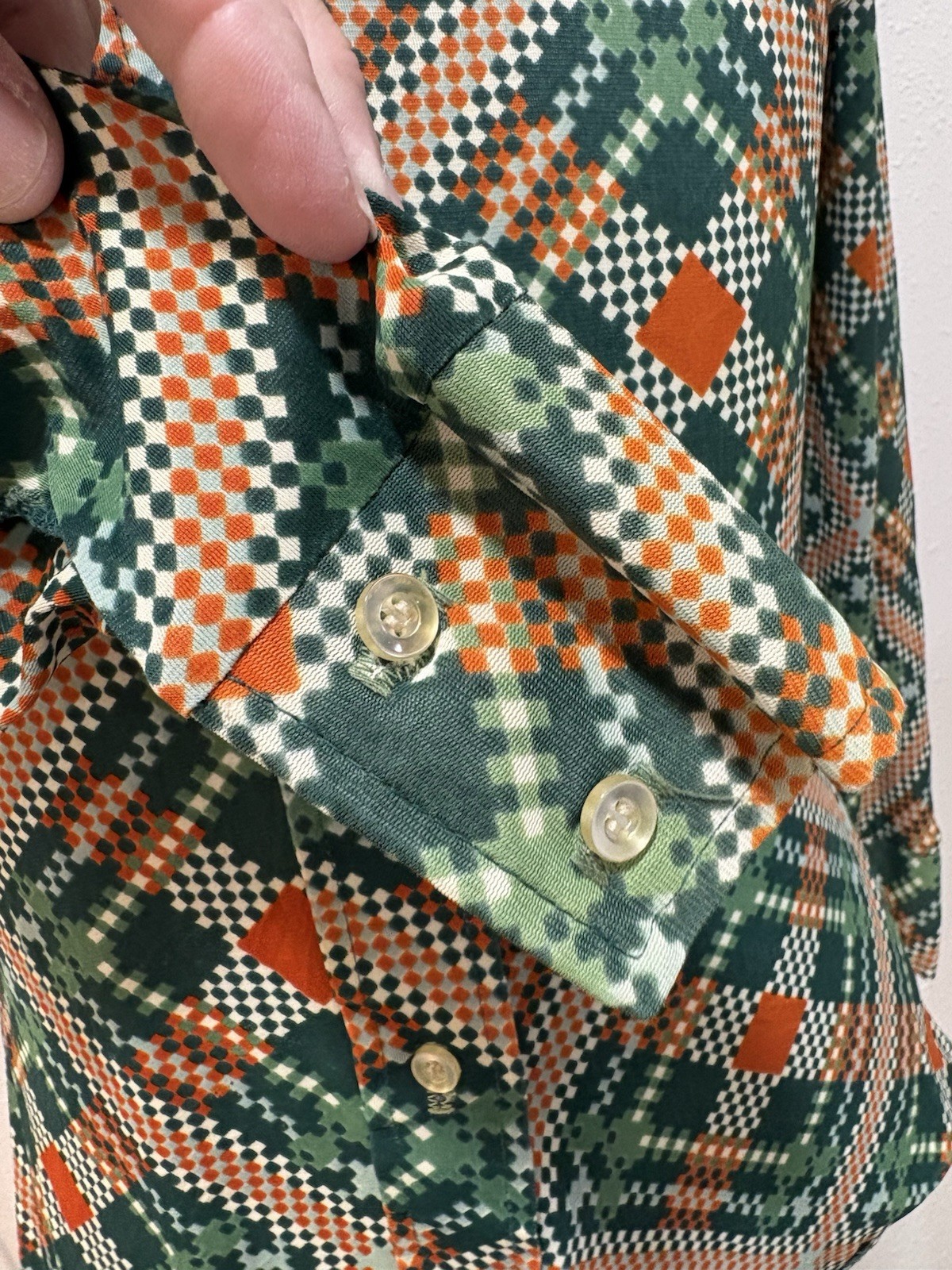 70’s Women Geometric Pointed Collar LS VTG button Down Polyester S No Tag