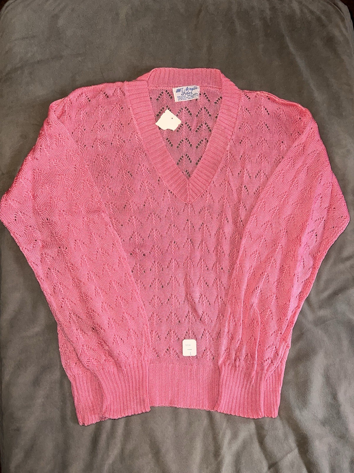 NEW VTG JCPenney Light Weight Sweater Pink Women’s Large 100% Acrylic Spring
