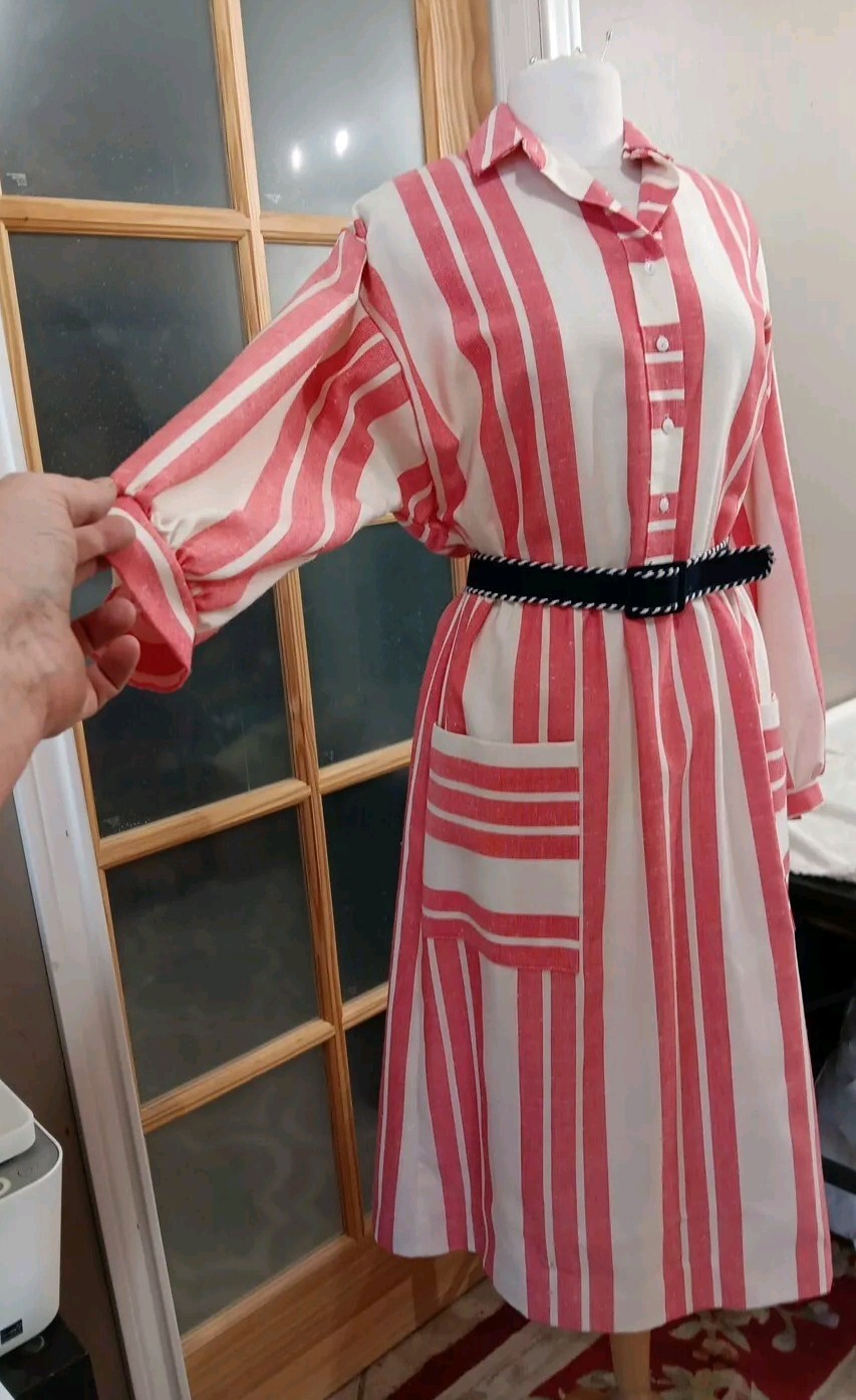 VINTAGE Shirt Dress TRENDS JERRIE LURIE Red White Rare Classic Dolman Pockets