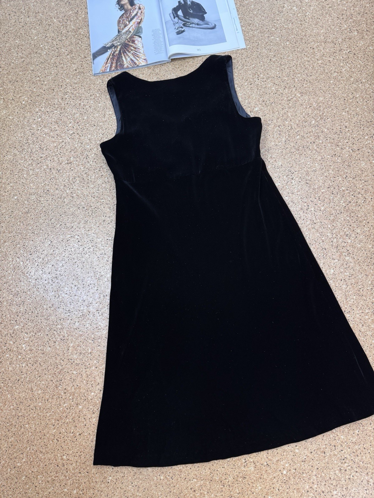 Vintage Laura Ashley Black Crushed Velvet Midi Dress Silk/Viscose UK12 US8