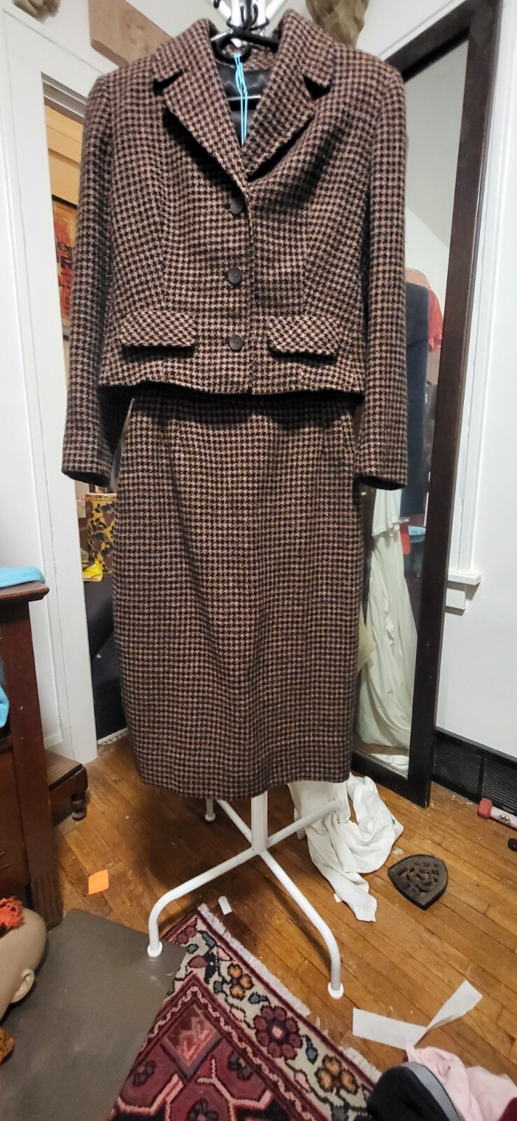 Vintage Gainsborough Irving Samuel Harris Tweed Black & Tan Houndstooth Suit