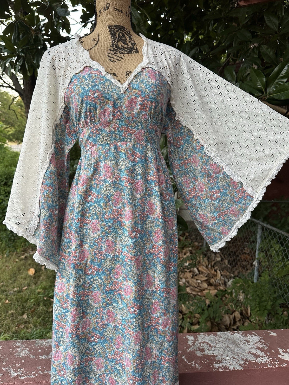 1970s Vintage Boho Prairie Floral Dress W/ Bell Sleeves