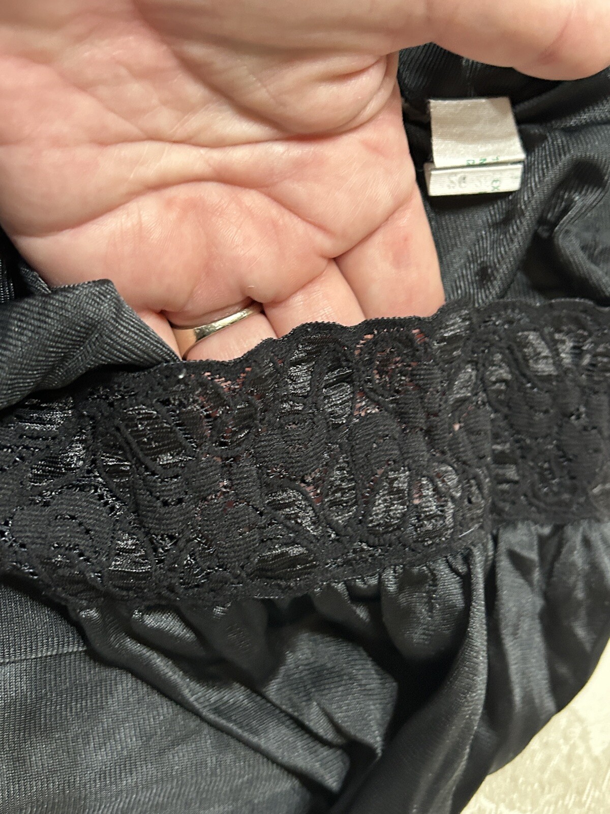 Vtg USA ELLISA LINGERIE Satin Nylon Chantilly Lace 26/28 Pantaloon Panties