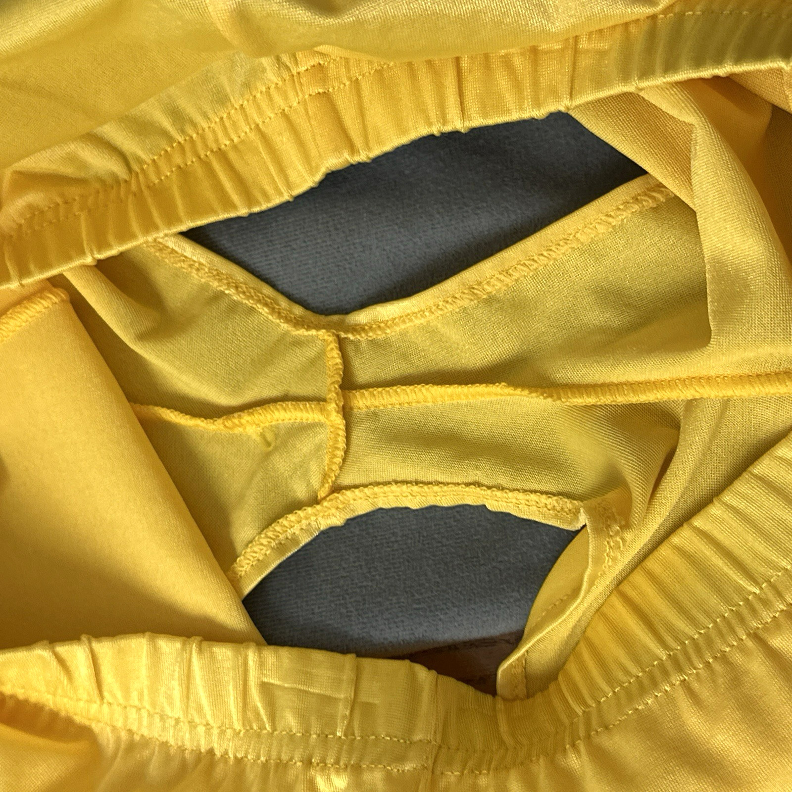 Vintage NOS Danskin Trakskin Shorts Medium Yellow Second Skin Nylon Spandex USA