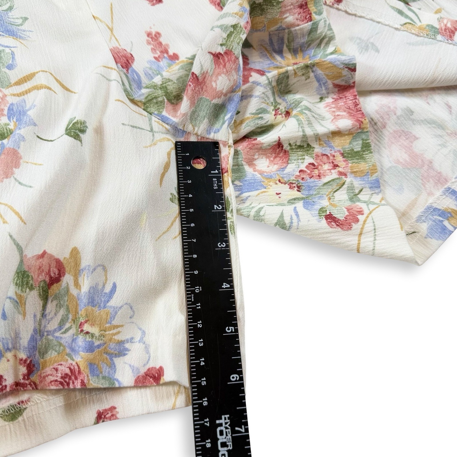 Vintage High Waisted Pleated Floral Shorts Chintz Coastal Grandmother Size 12