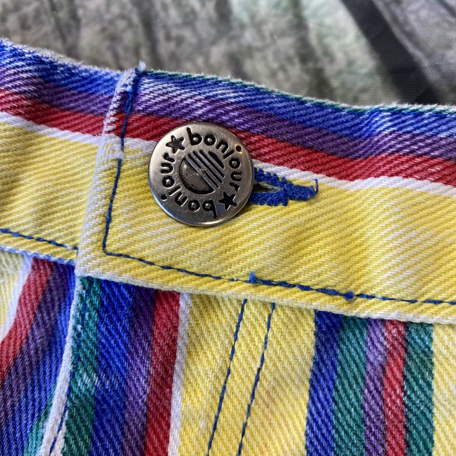 Vintage Bonjour Women’s Junior 9/10 Shorts Colorful Stripes Denim Jean Fray Hem
