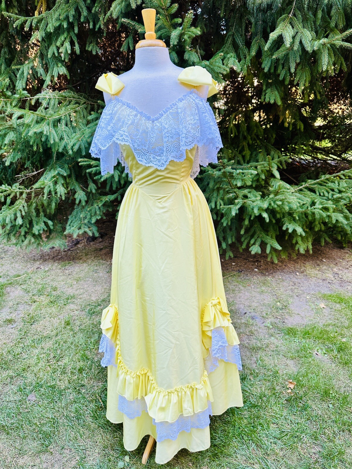 Vtg ILGWU Union Made Dress Yellow Lace Maxi Ruffle/Layered/Bow Cap Sleeve Size S