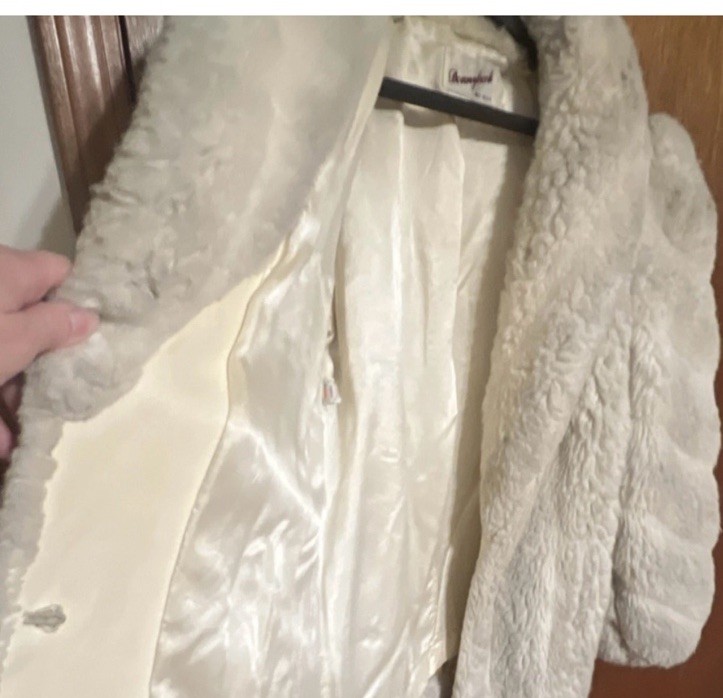 Donnybrook Women’s Vintage Faux Fur Coat White Ivory Regular Size Made in USA