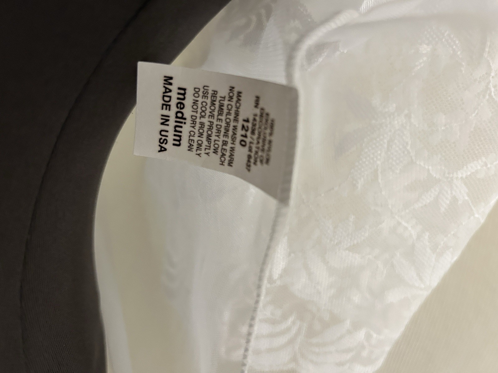 2 PC LATAISA Peignoir Nylon Chiffon Lace Nightgown Robe Set Wedding White NEW