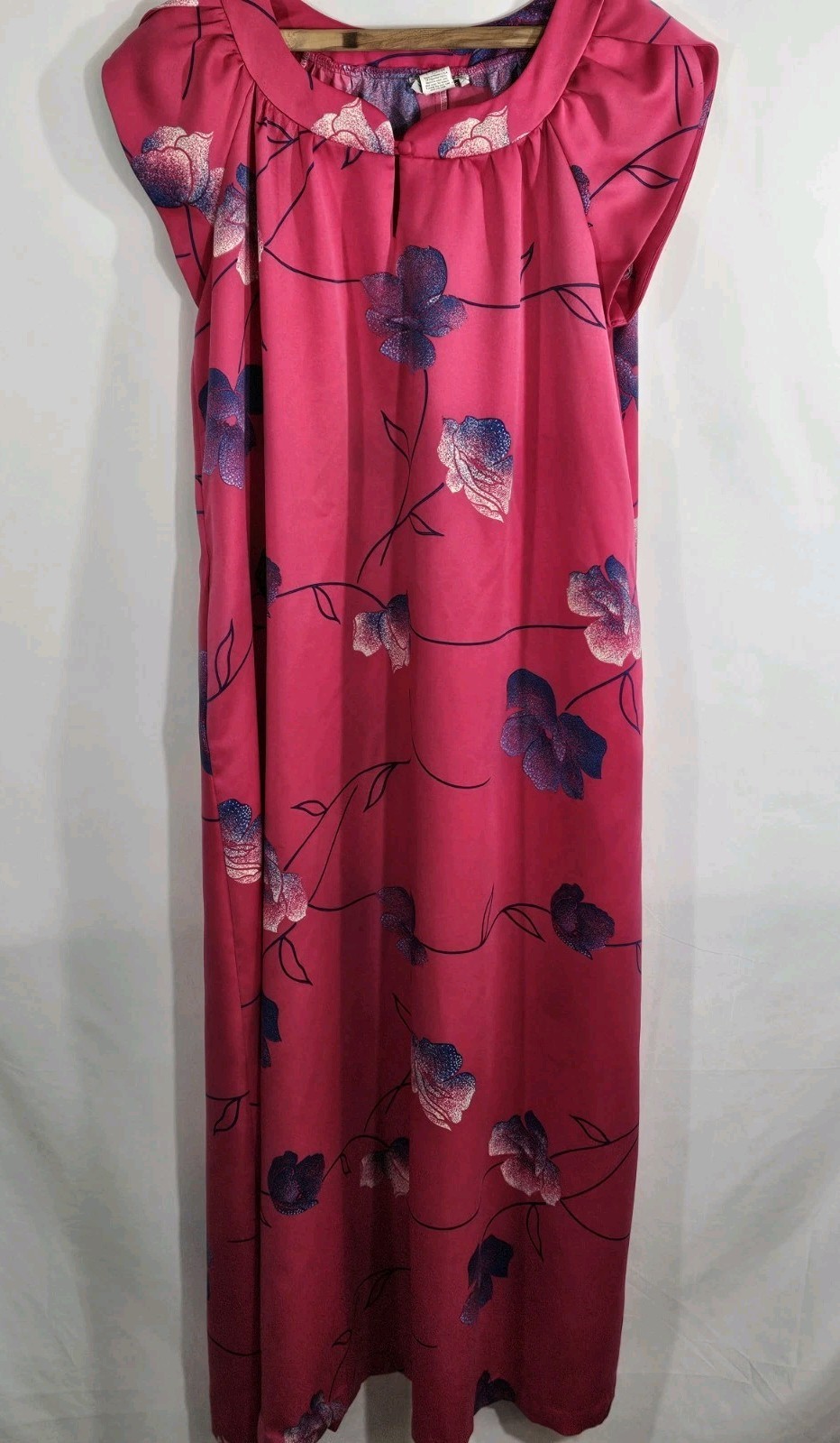 Vintage Nani of Hawaii Dress Size L PInk Floral Print Muumuu lounge Polyester