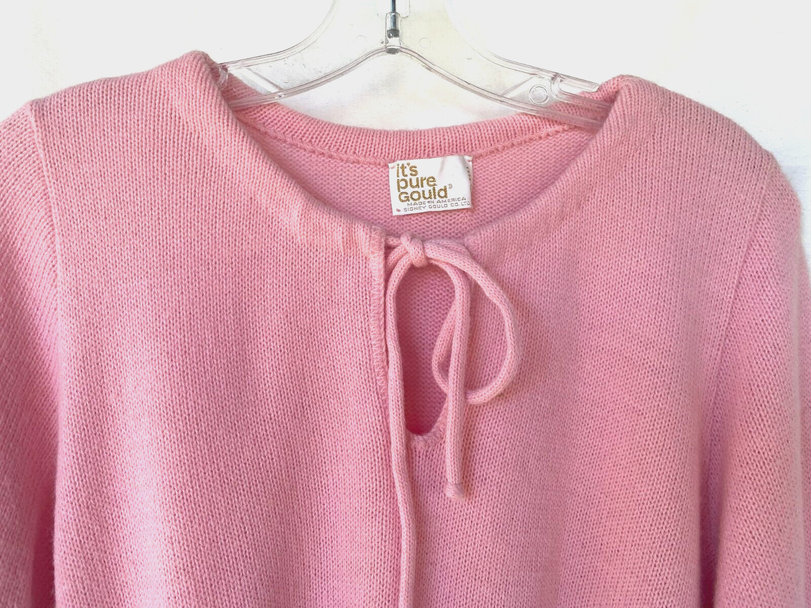 VTG 60s 70s..IT’S PURE GOULD..PINK..WOOL BLEND..PULLOVER..SWEATER..MED