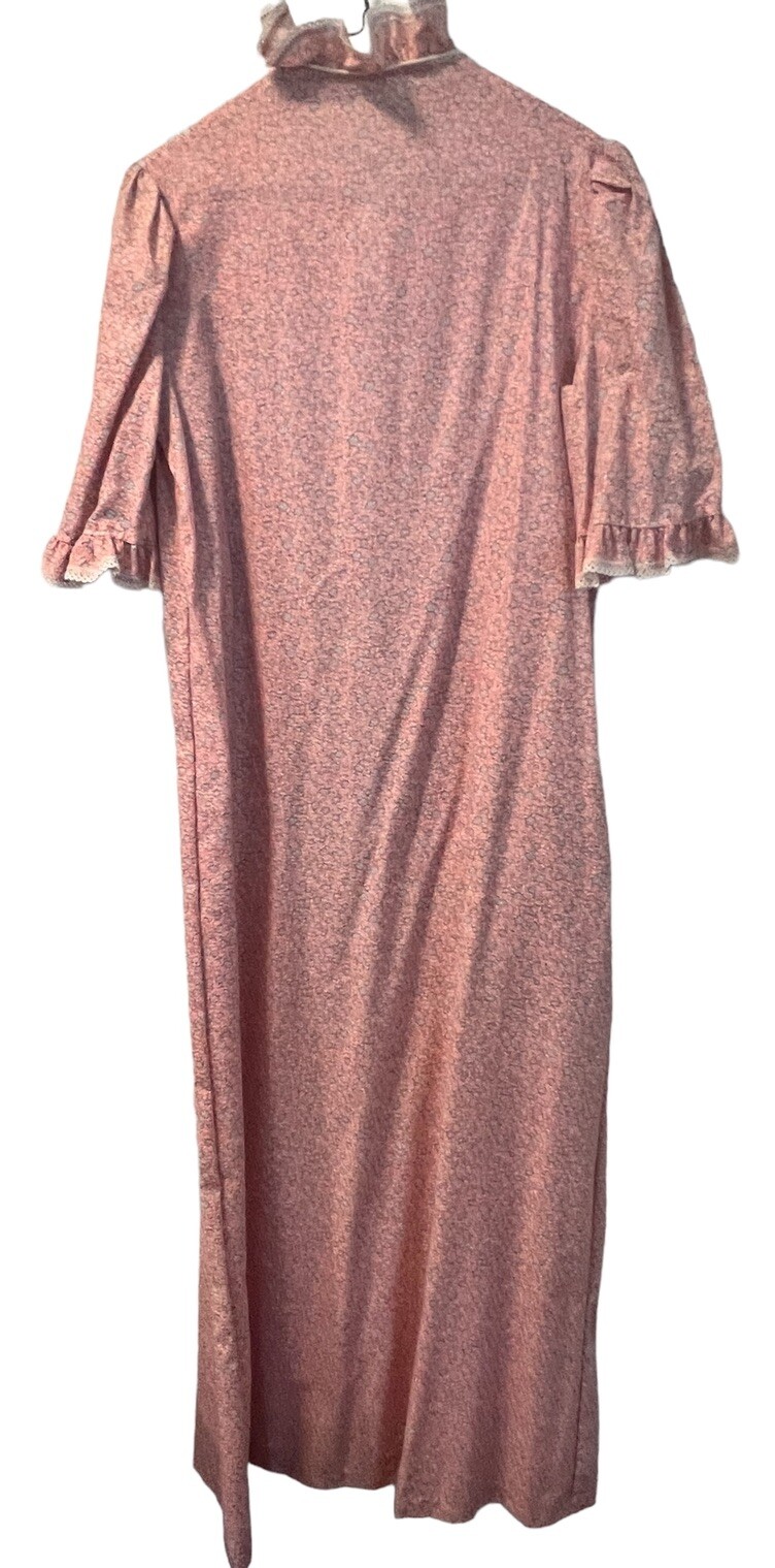 VTG Women’s JC Penney Robe Sz Medium Loungewear Gown House Coat Dress Mumu NWT
