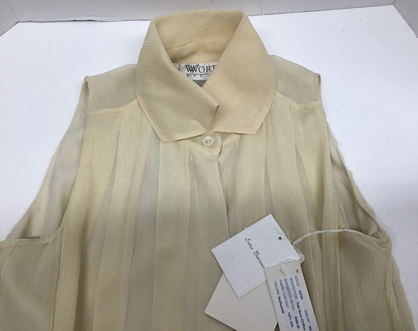W by Worth Petite 100% Silk Cream Vintage Size 8 Lined Sheath Dress Beaded Belt