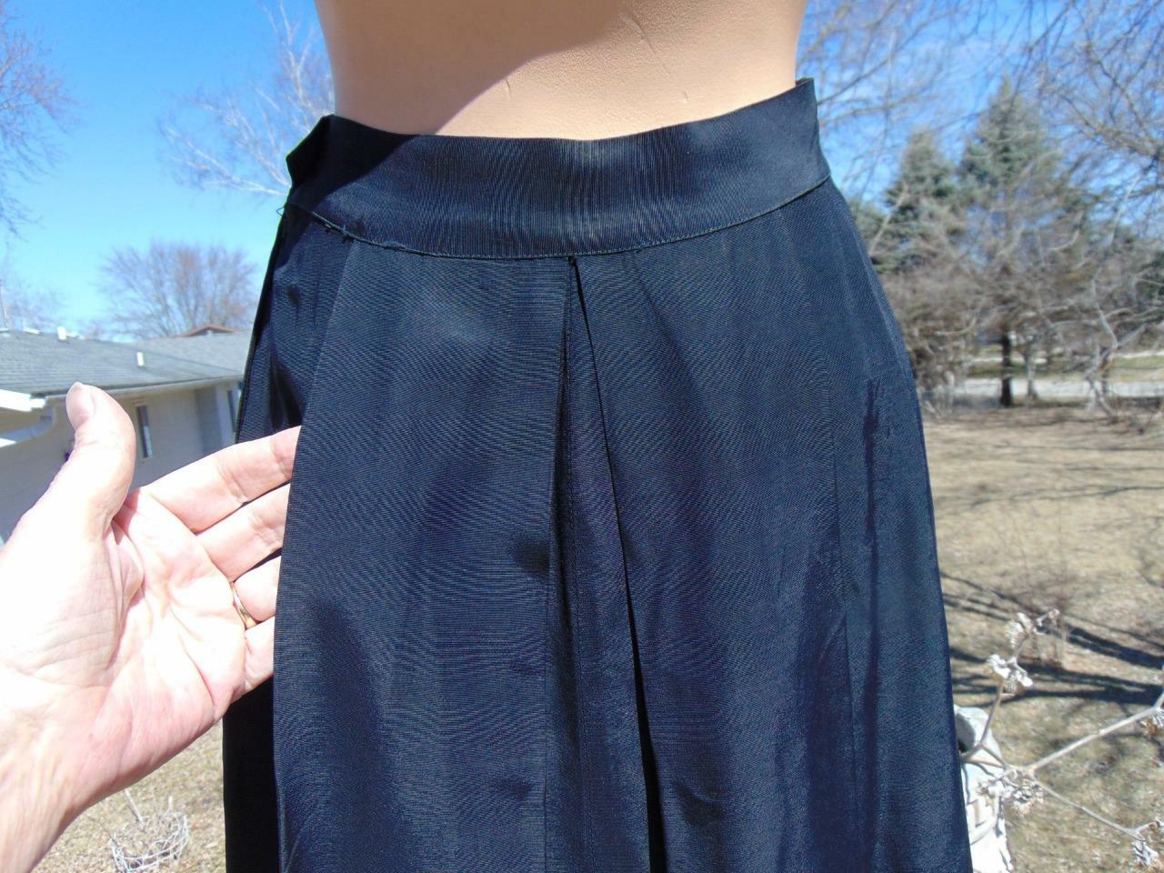 VTG 40S JUNE BENTLEY BLACK FAILLE & VELVET SKIRT SUIT BELTED JACKET 26W