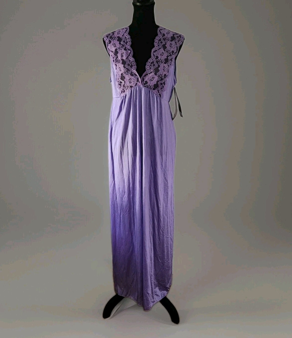 Vintage Nylon Purple Lavender Long Nightgown Size Medium