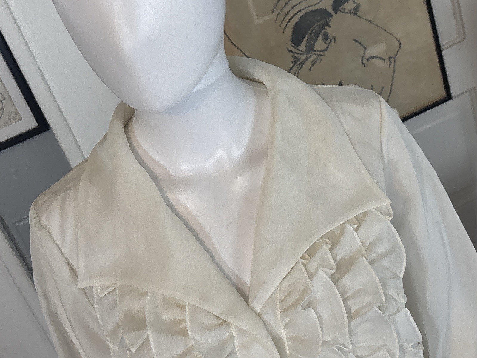 VTG 70s Women’s White Cropped Ruffle Shirt ALADDIN 36/16 Longsleeve Button Sheer