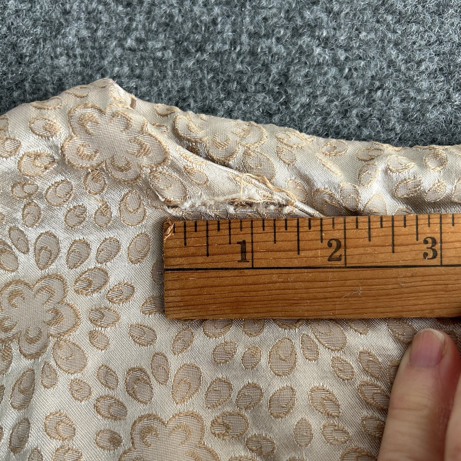 VTG 50/60’s Cream/Gold Jacquard floral zip dress Size 8 Hand made (flawed)