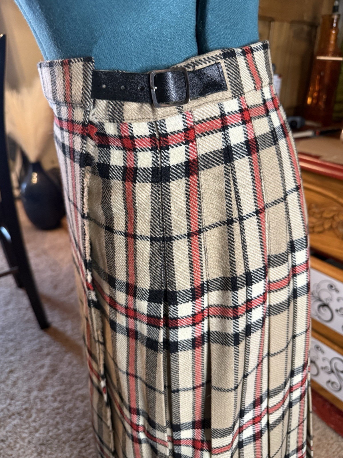 Vintage Women’s UK Made Nova Check Wool Cape Coat Skirt Suit UK14/US12