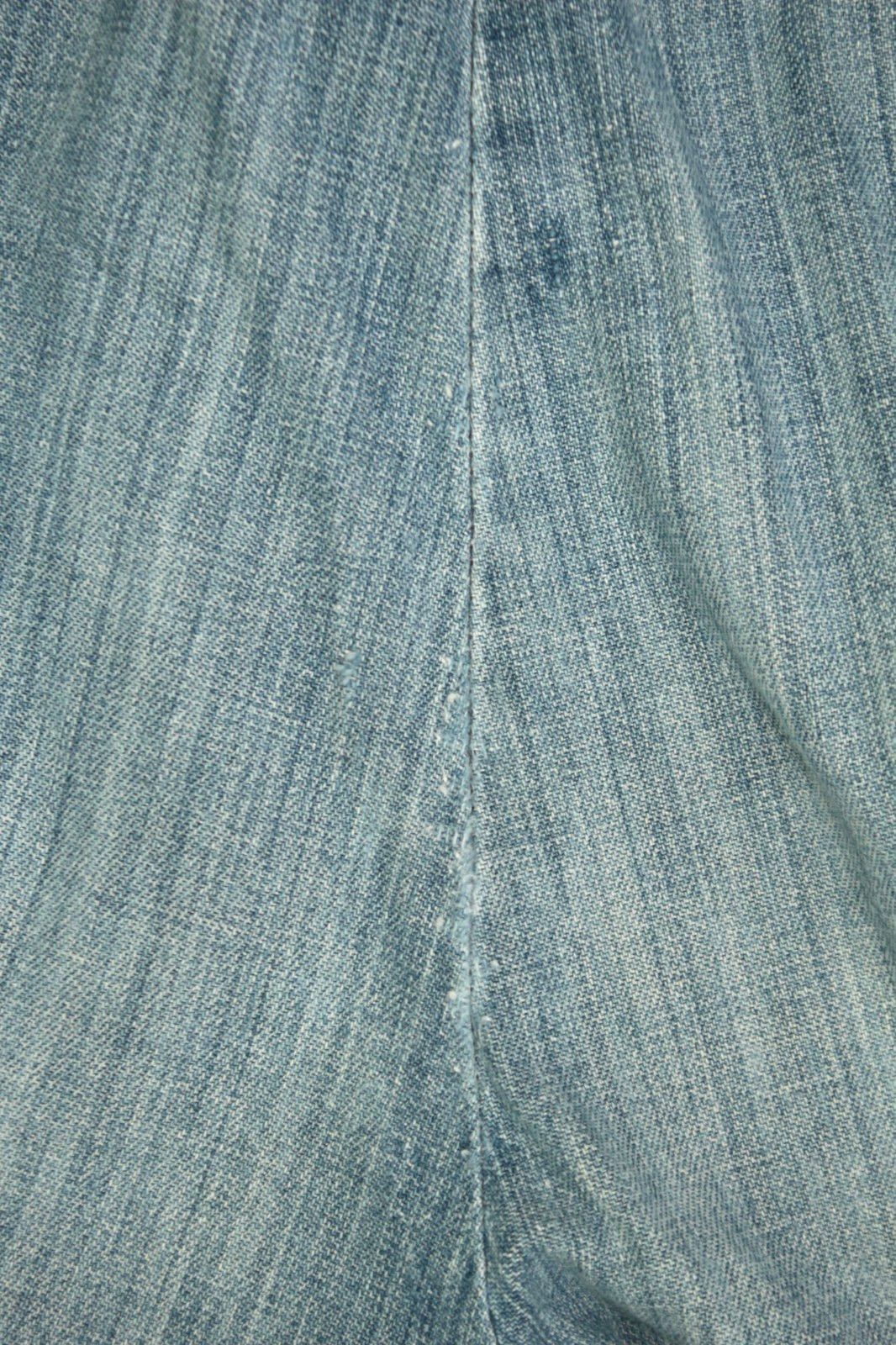 VTG Womens 70s Wrangler Denim Bell Bottom Jeans W/ Arrow Belt Loops Sz 33″ 1970s