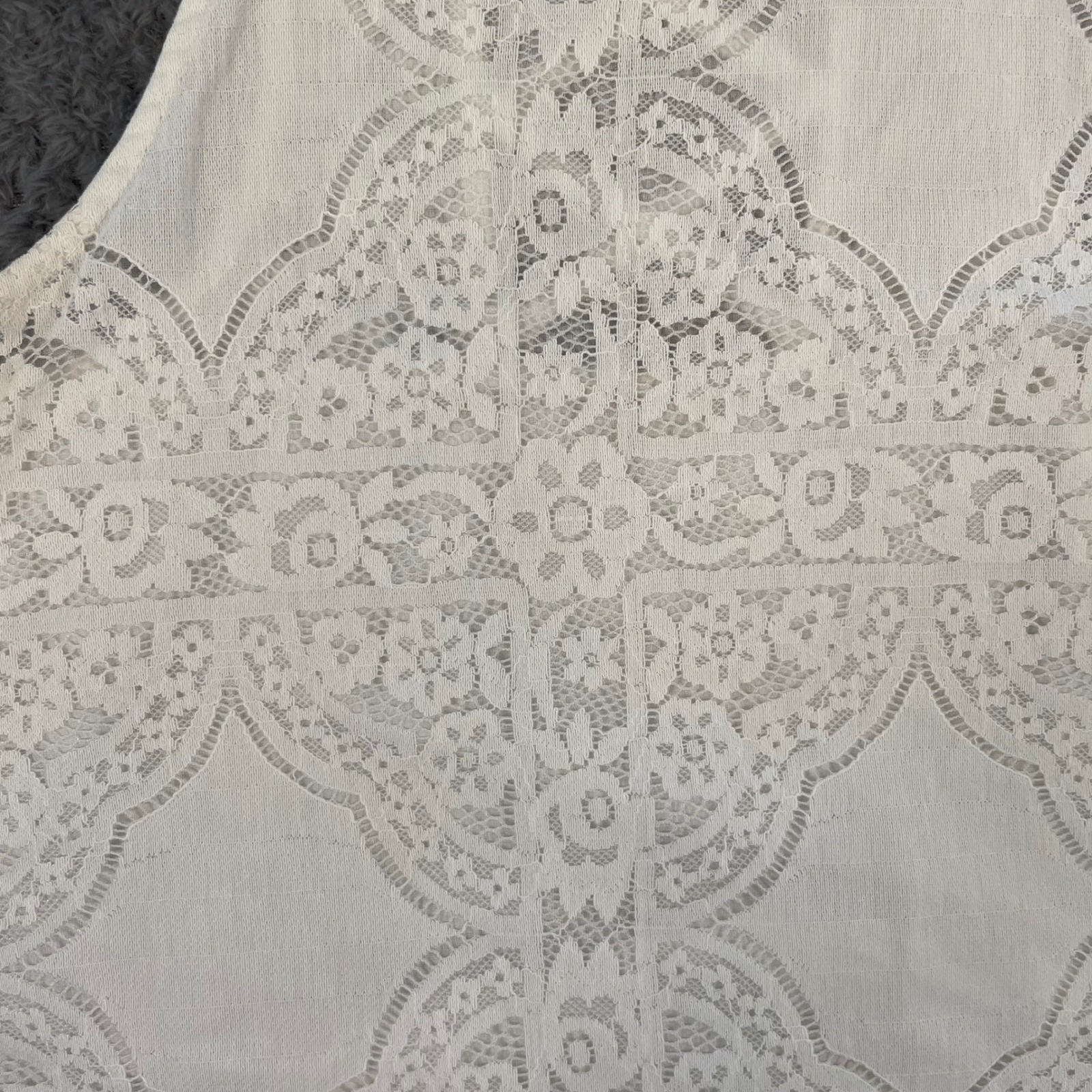 VTG Hollister Women’s Lace Overlay Tank Top Large White Lined Y2K Coquette FLAW