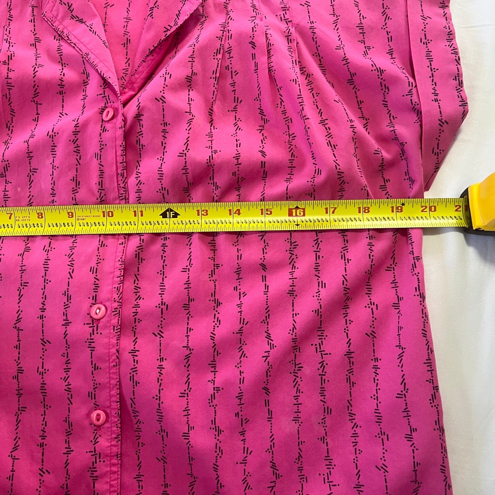 Vintage Grand Design Pink Geometric Stripe Button Up Blouse Short Sleeve Size 10