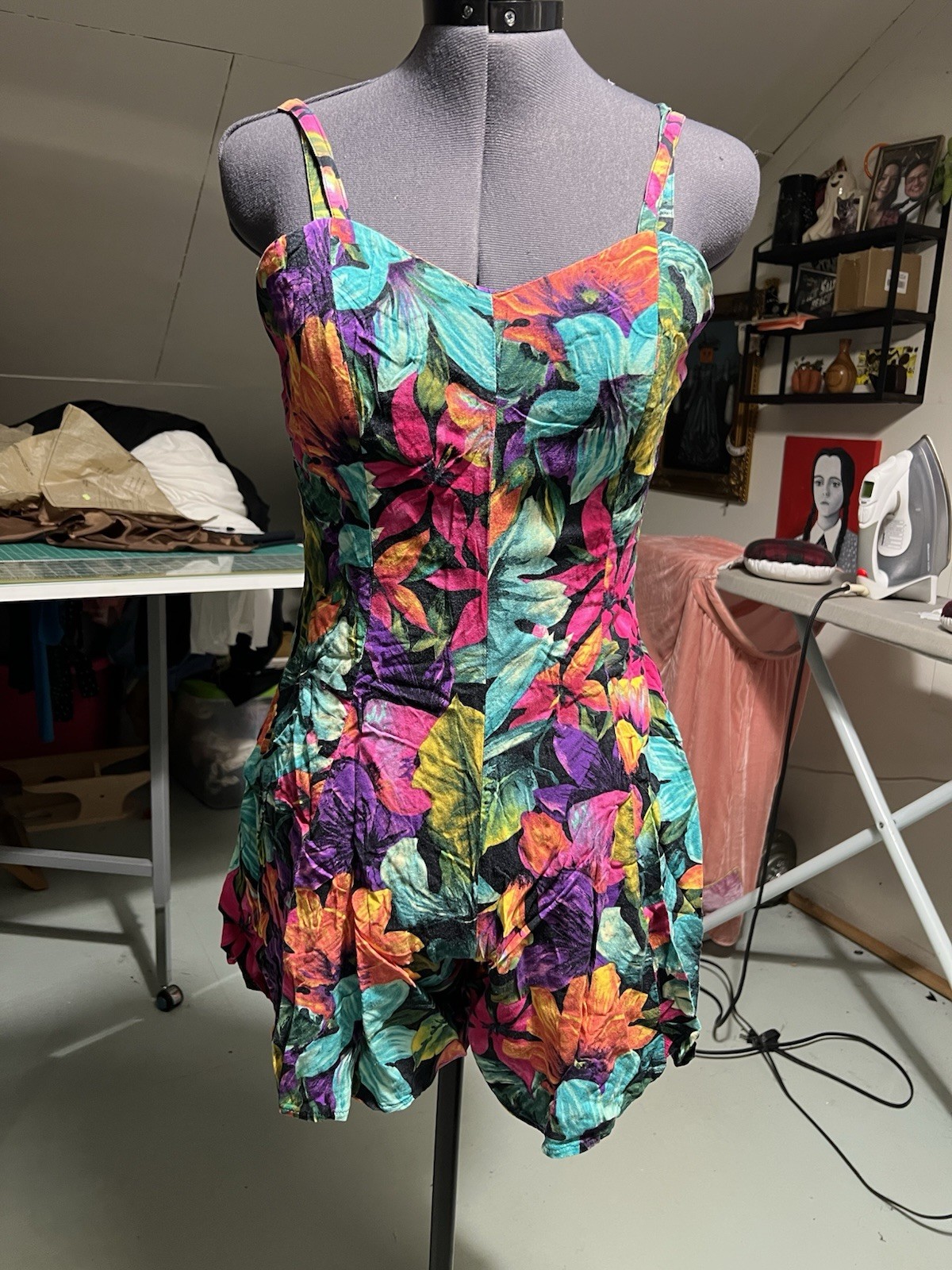 Vintage 80s Or 90s Hawaiian Print Floral Romper Size Xs