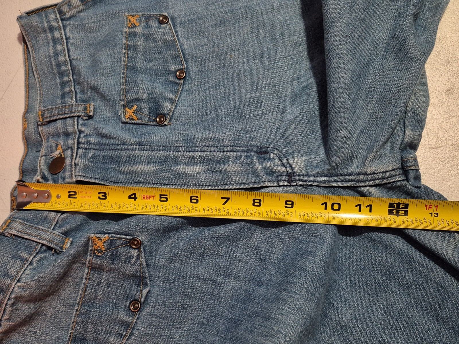 Vtg Wrangler Women’s High Rise Bell Bottoms Blue Jeans 24″? Waist-Stains-READ*