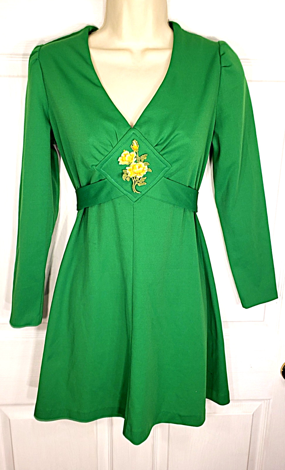 Vintage Empire Tie Back Dress 70s Deep V- Neck w/ Yellow Rose Flirty Womens M