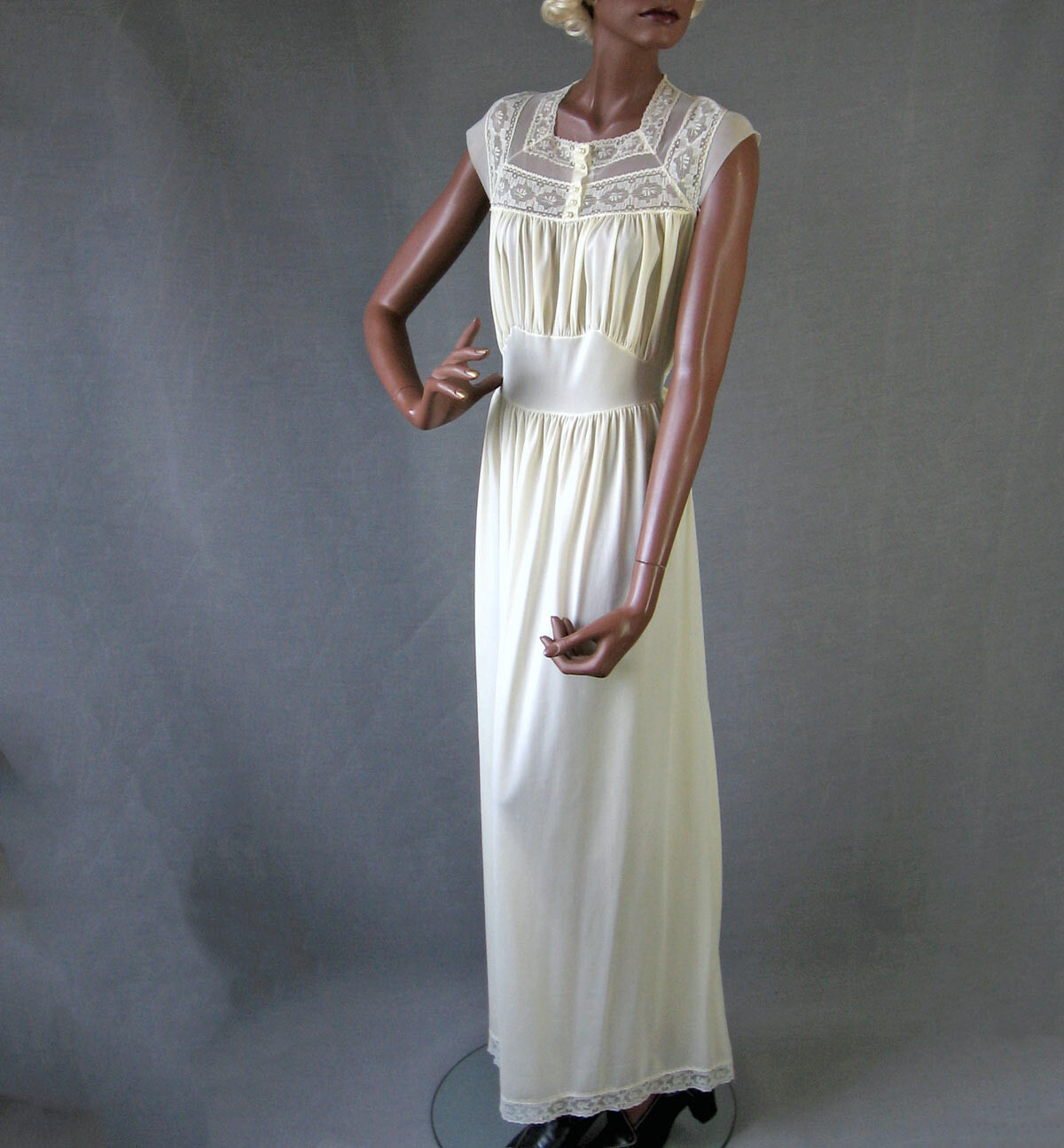 50s Nightgown Vintage Lacy Bodice Chiffon & Nylon Jersey Sweet 60s Gown Large