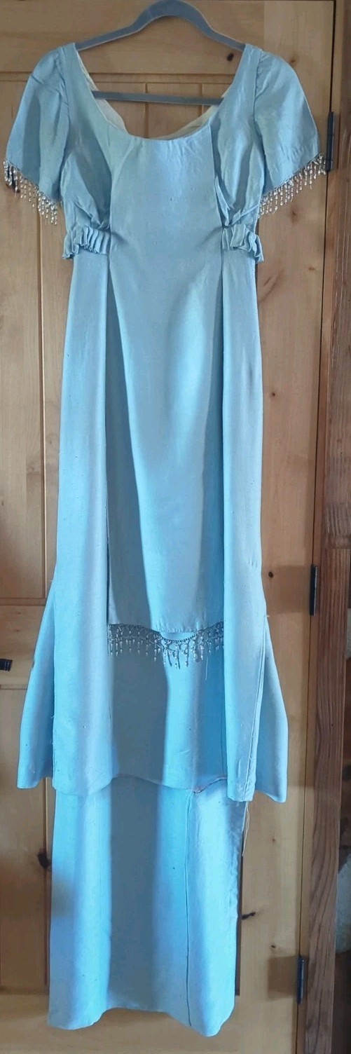 Vintage Dress W/Train 1900’s
