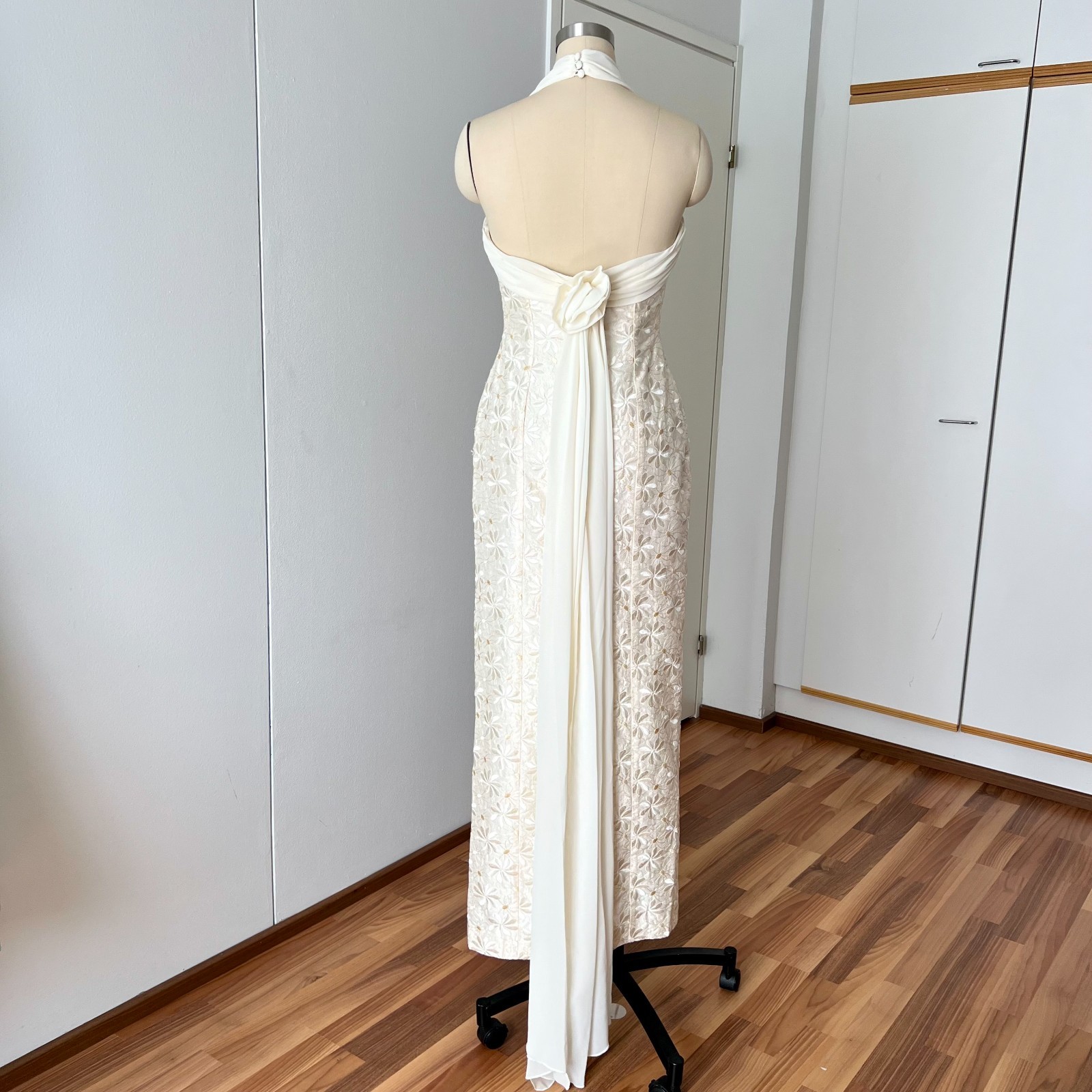 100% Silk Vintage Halter Neck Wedding Dress Minimalist Backless Bridal Gown EU38
